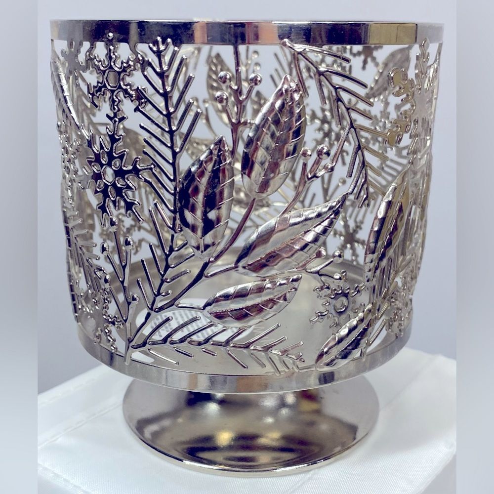 Bath & Body Works Large Silver Metal 3 Wick 14.5oz Candle Holder Winter Greenery